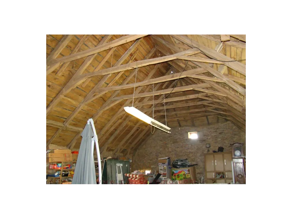 CORREZIENNE 150M&sup2; HOUSE WITH BARN 