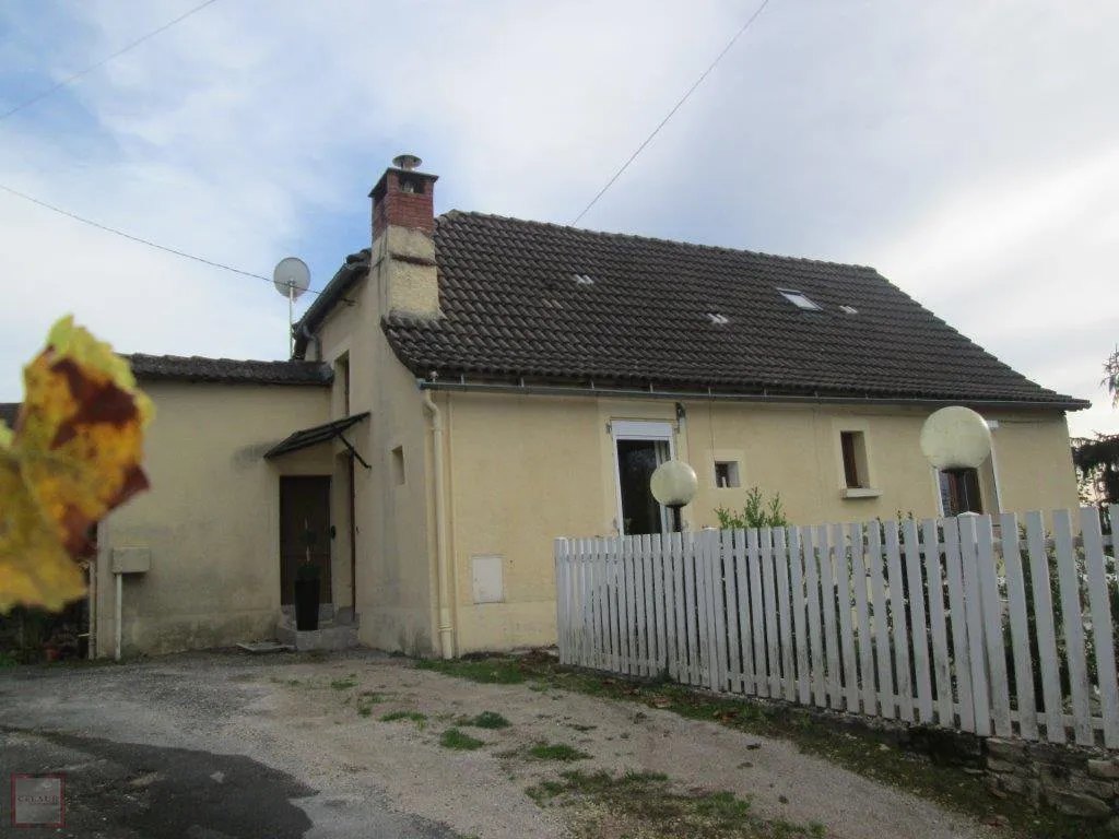 RESTORED VILLAGE HOUSE WITH GARDEN
