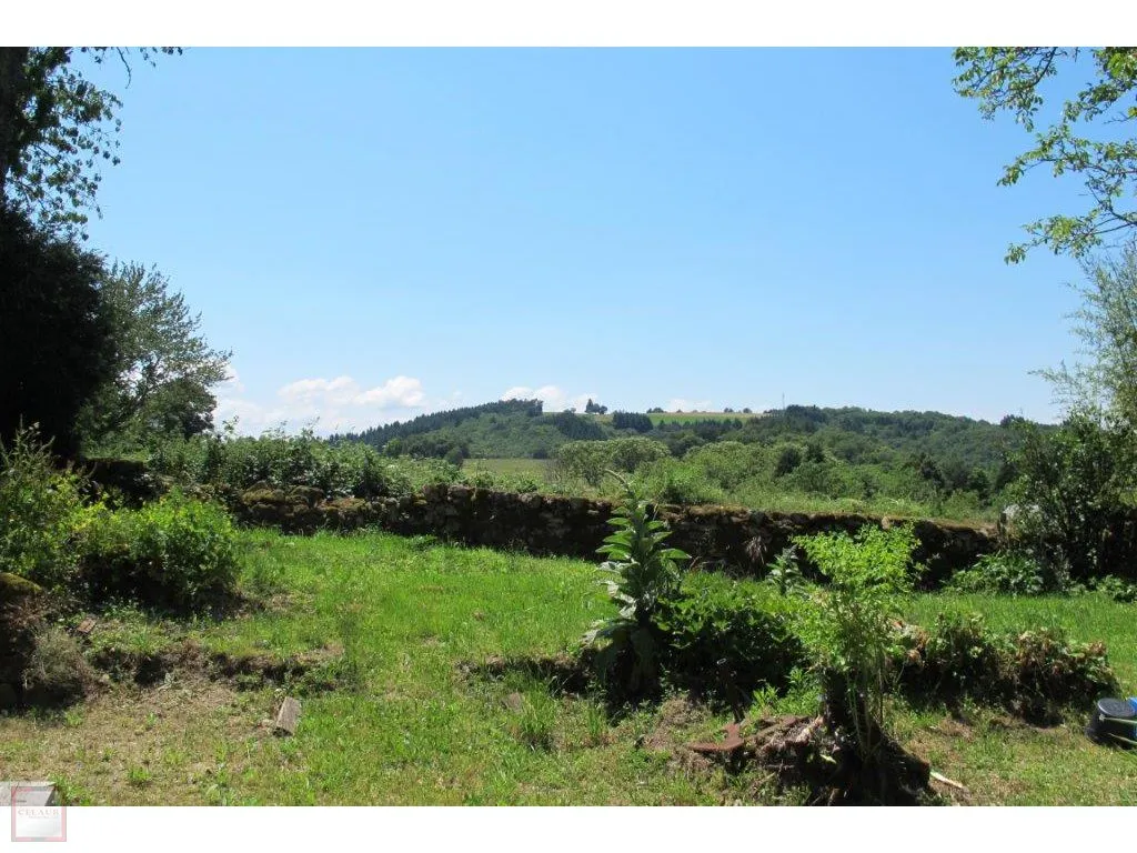 19TH CENTURY PROPERTY WITH LAND 4000 M&sup2;