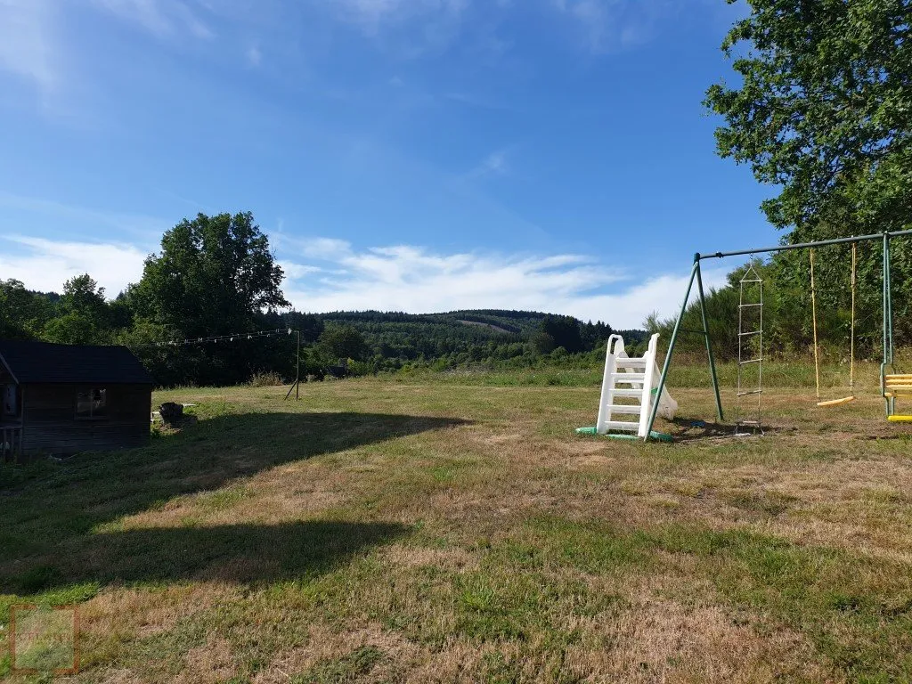 BEAUTIFUL PROPERTY IN QUIET