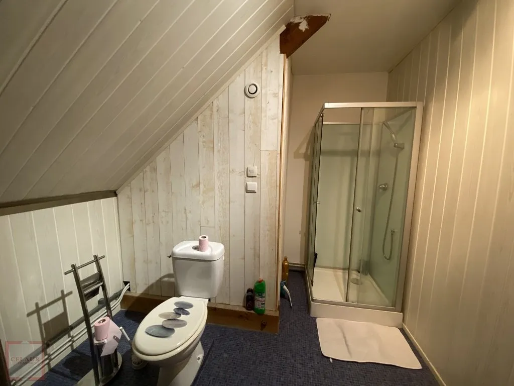 PAVILION ON BASEMENT WITH LAND