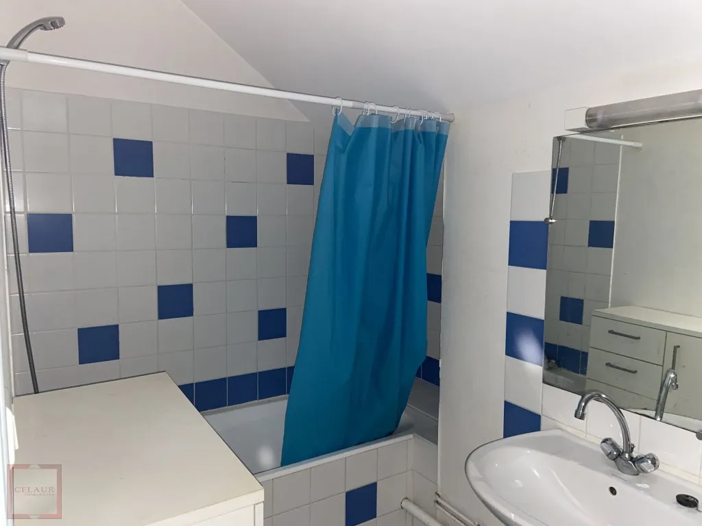 T2 MEUBLE SECTEUR GARE - PROCHE IUT