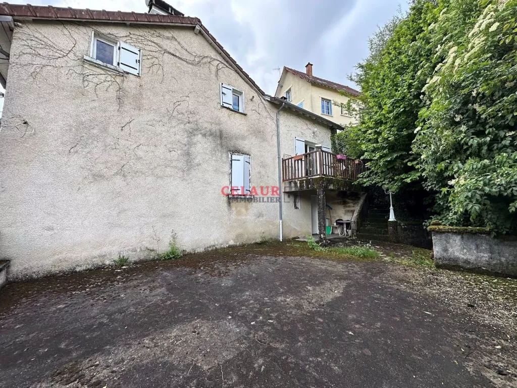 MAISON SUR LES HAUTEURS DE TULLE AVEC POTENTIEL LOCATIF