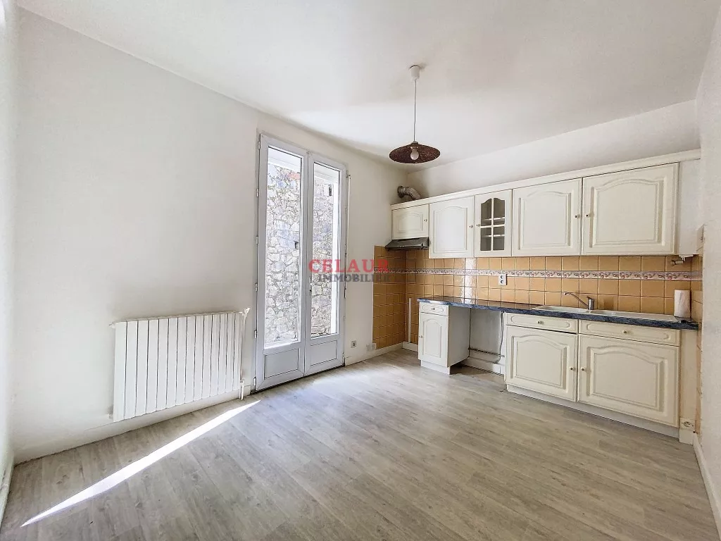 T3 avec garage et terrasse