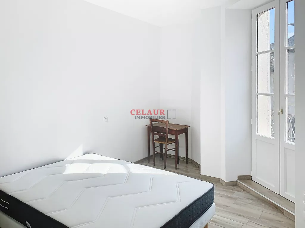 APPARTEMENT DUPLEX MEUBLE