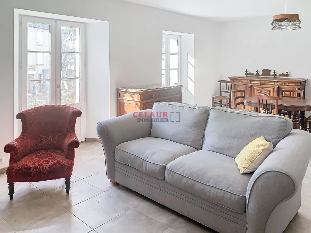 APPARTEMENT DUPLEX MEUBLE