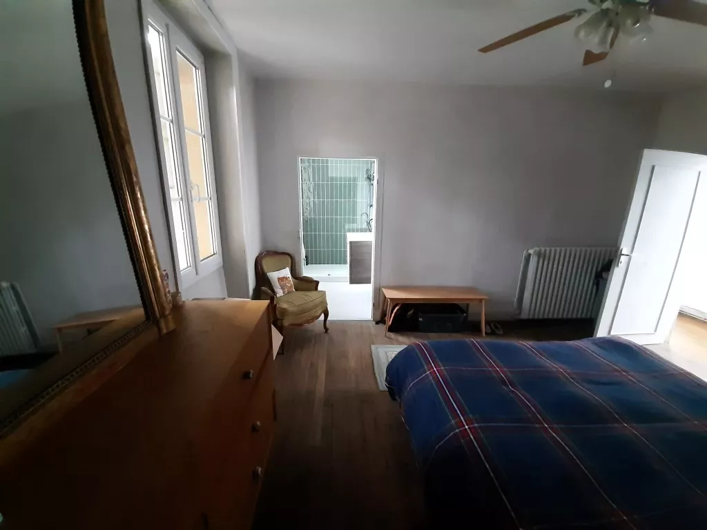 2 QUERCYNOISES CENTRE-VILLE BRETENOUX