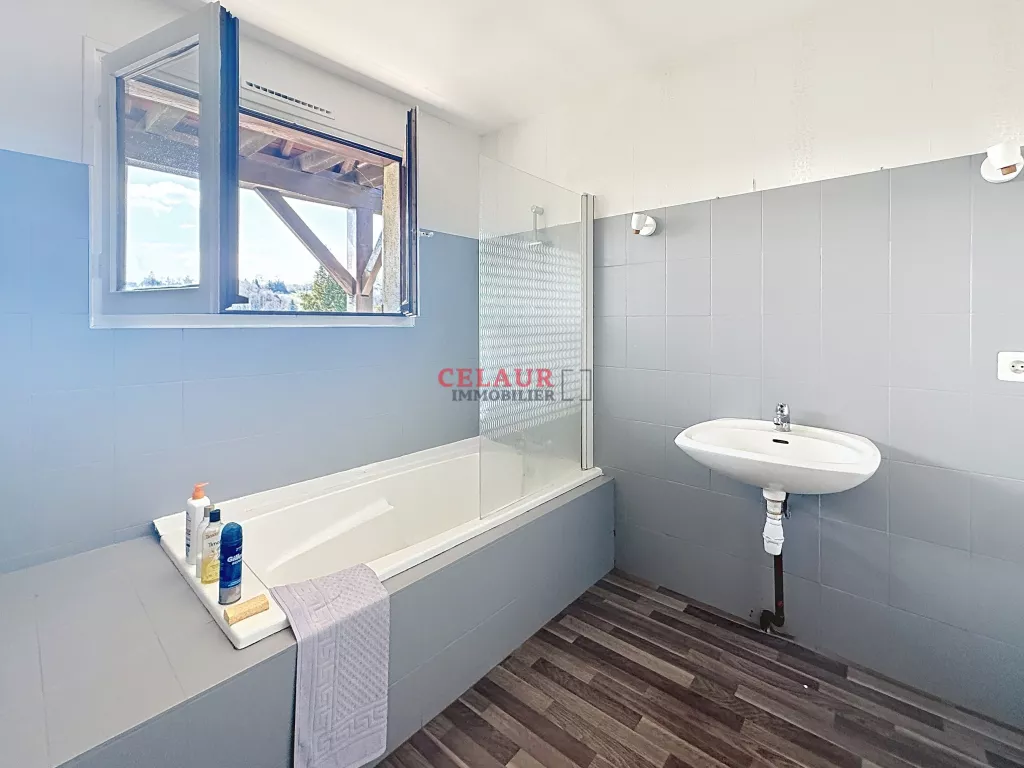 MAISON FAMILIALE SUR LES HAUTEURS DE TULLE