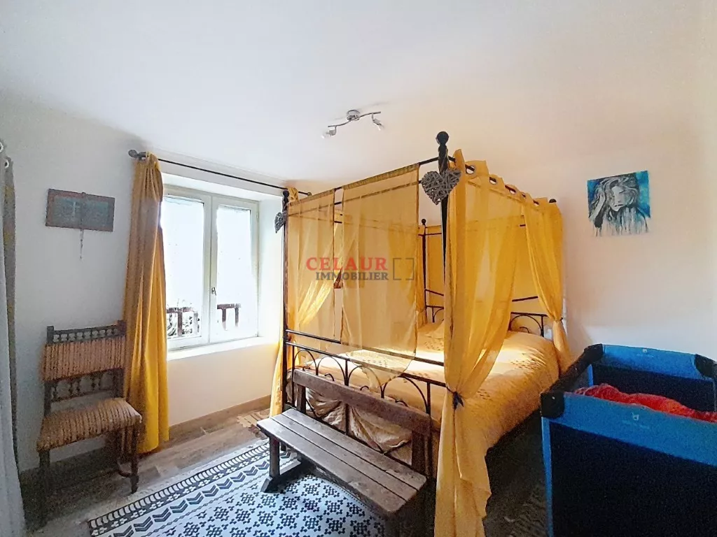 PROPRI&Eacute;T&Eacute; SUR PLUS D'UN HECTARE