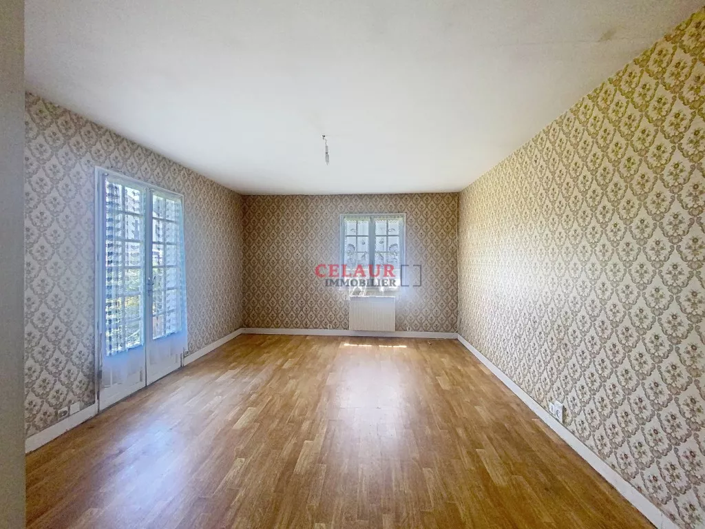 PLAIN-PIED &agrave; r&eacute;nover