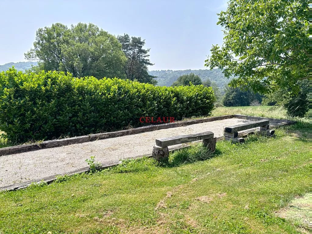 ARCHITECT-DESIGNED HOUSE ON 5000 M&sup2; WITH PANORAMIC VIEW - Dupli