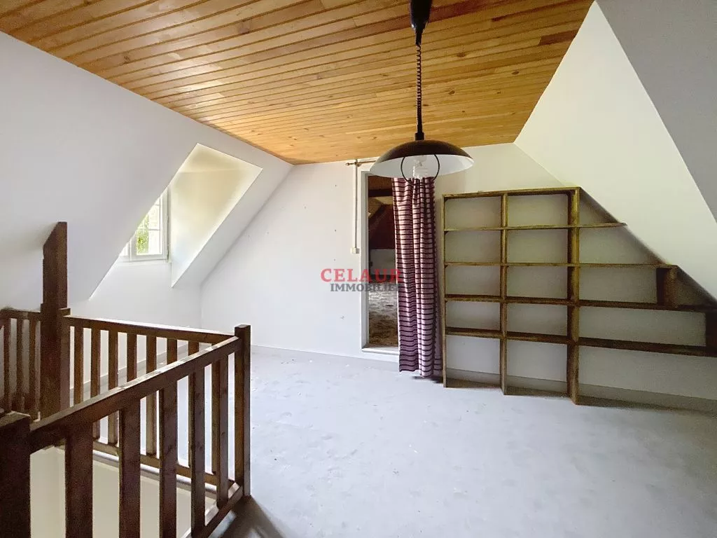 MAISON EN PIERRE DE PLAIN PIED A 2 MN DE BEAULIEU