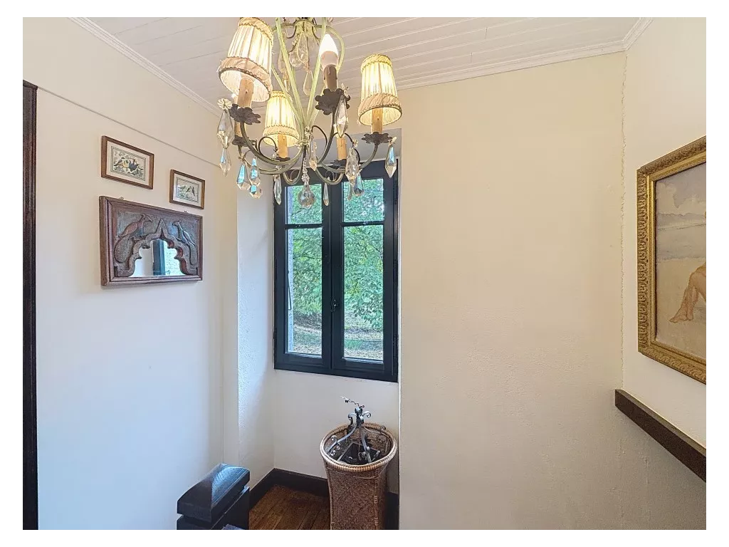 Tr&egrave;s jolie maison en pierre