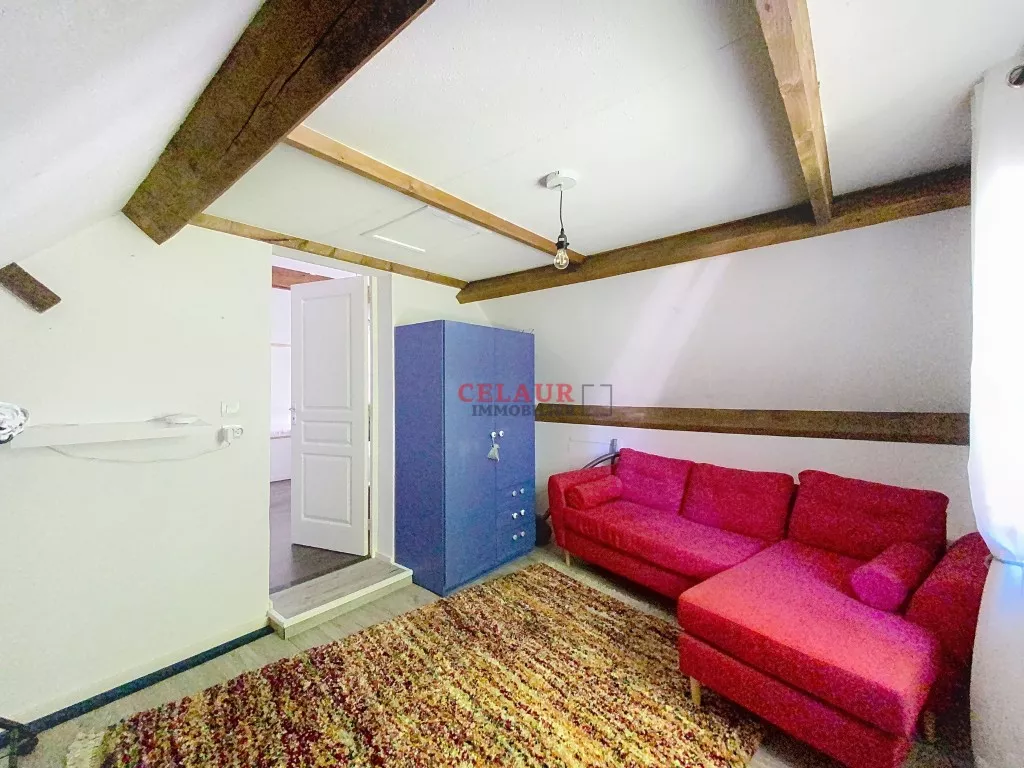 &Agrave; DEUX PAS DE SEILHAC