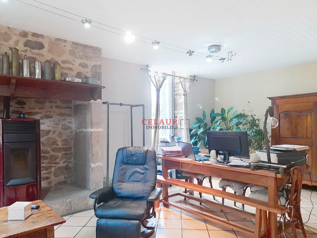 Maison familiale &agrave; finir de r&eacute;nover