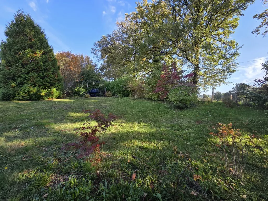 &Agrave; DEUX PAS DE SEILHAC