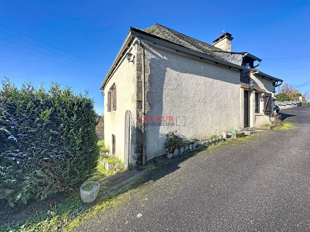 MAISON &Agrave; R&Eacute;NOVER AVEC VUE DEGAGEE &Agrave; LAGUENNE