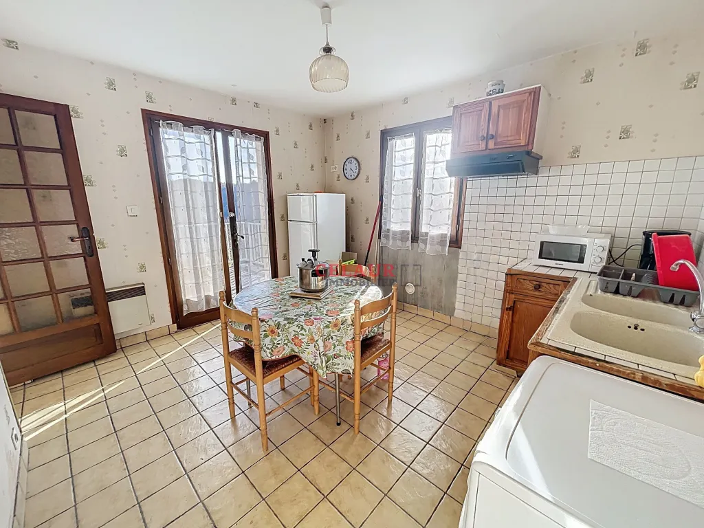 MAISON &Agrave; R&Eacute;NOVER AVEC VUE DEGAGEE &Agrave; LAGUENNE