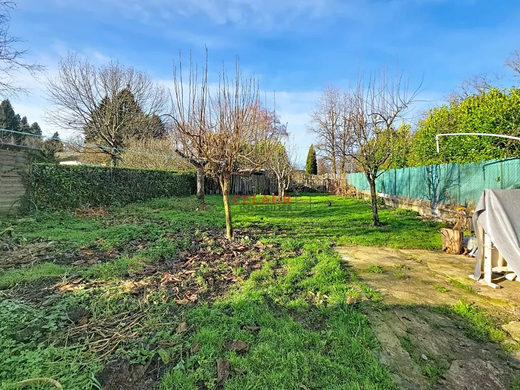 MAISON AU C&OElig;UR DU BOURG