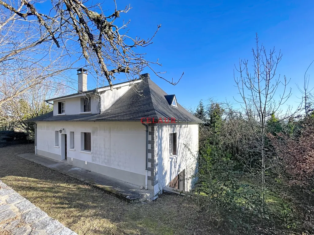 MAISON DE CARACT&Egrave;RE EN PIERRE &Agrave; R&Eacute;NOVER