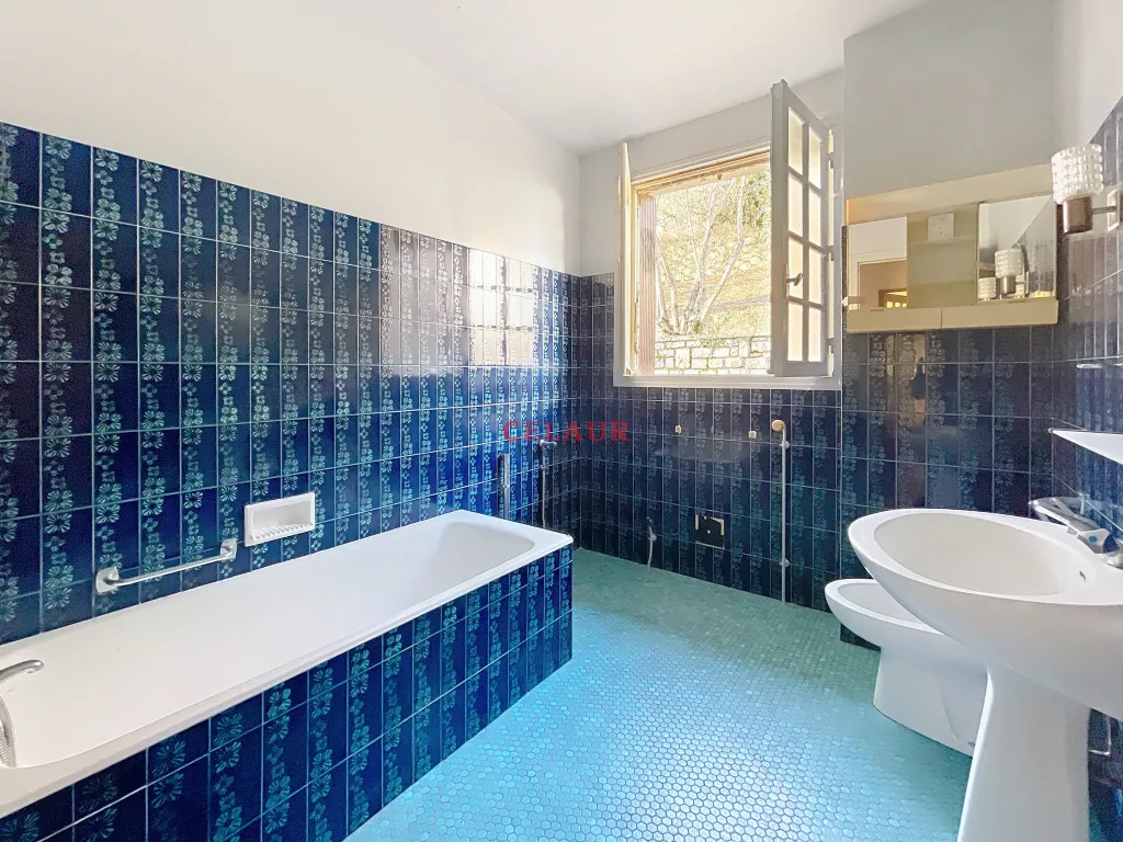 MAISON DE CARACT&Egrave;RE EN PIERRE &Agrave; R&Eacute;NOVER