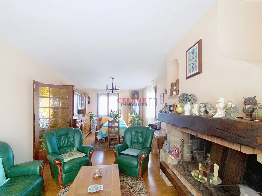 AGR&Eacute;ABLE PAVILLON