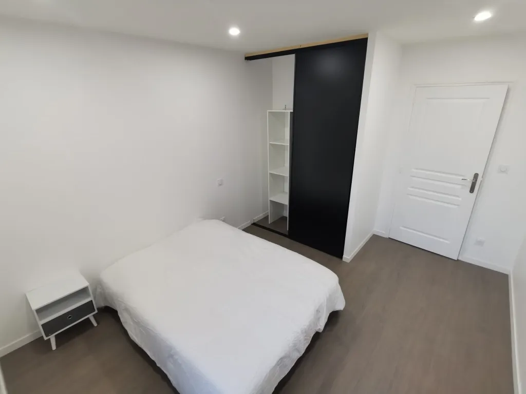 APPARTEMENT MEUBL&Eacute;