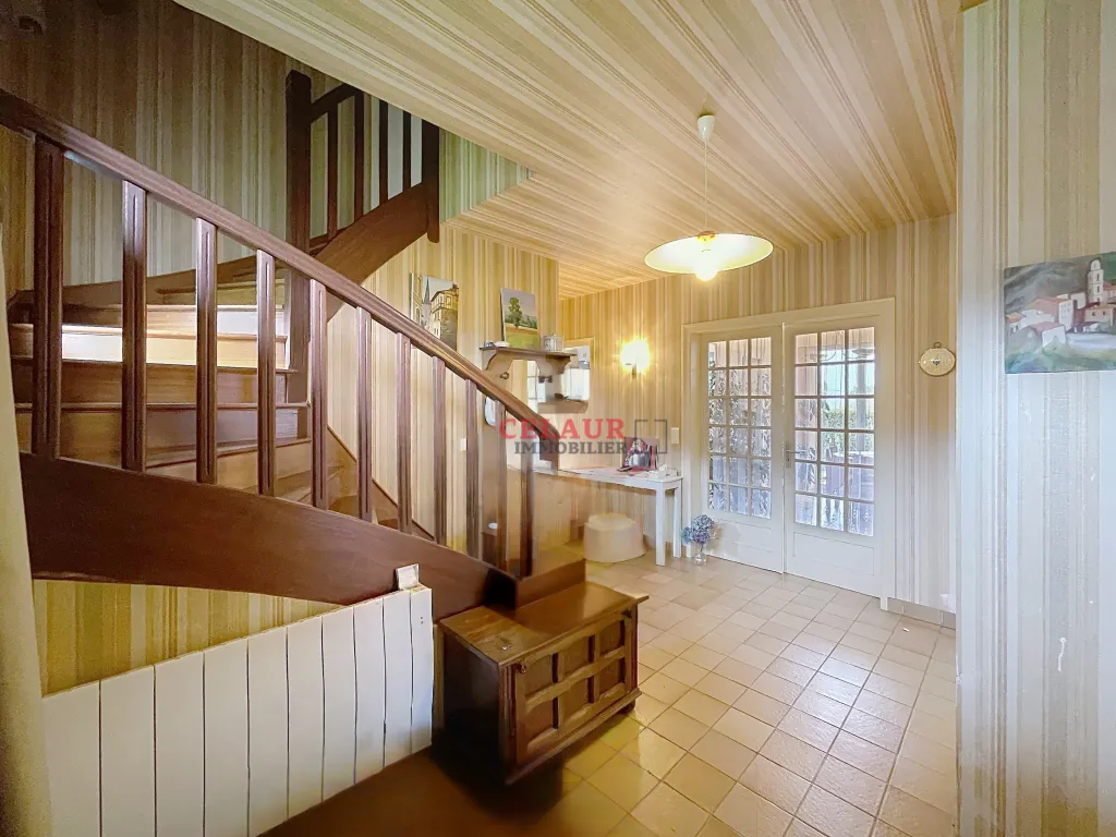 MAISON FAMILIALE AVEC VUE D&Eacute;GAG&Eacute;E
