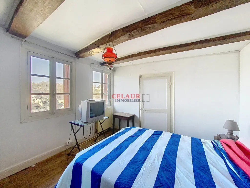 Maison typique &agrave; Uzerche