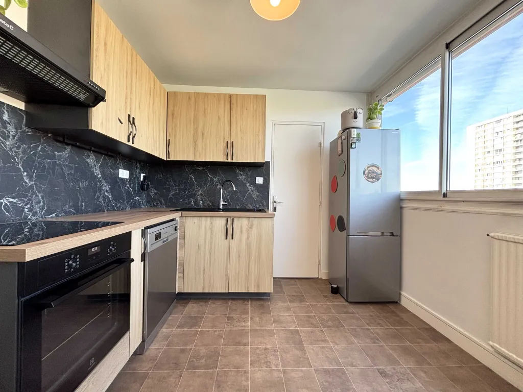 Appartement traversant avec loggia