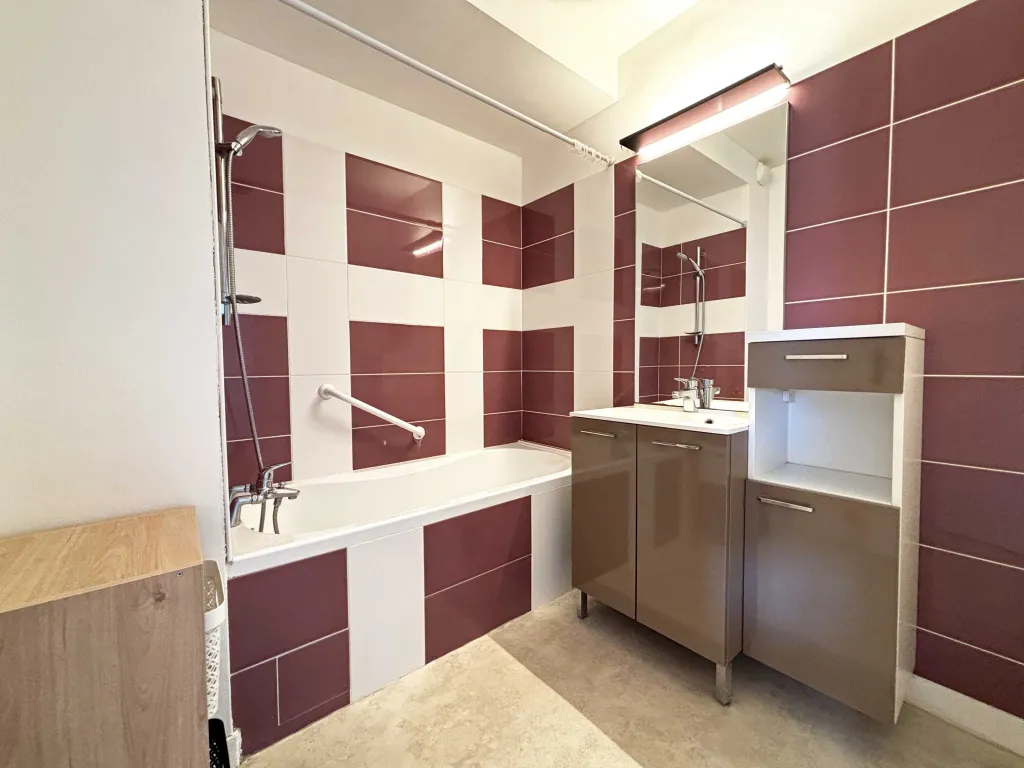 Appartement traversant avec loggia