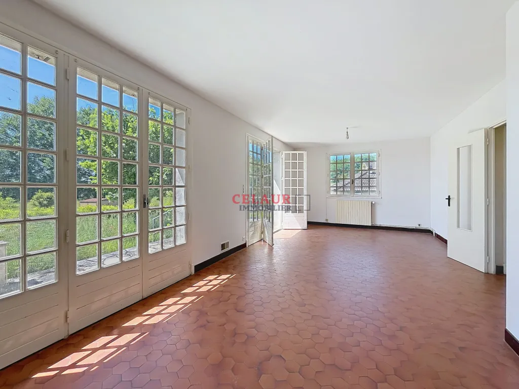 CHARMANTE MAISON AVEC COMBLES AMENAGEABLES SECTEUR VAYRAC