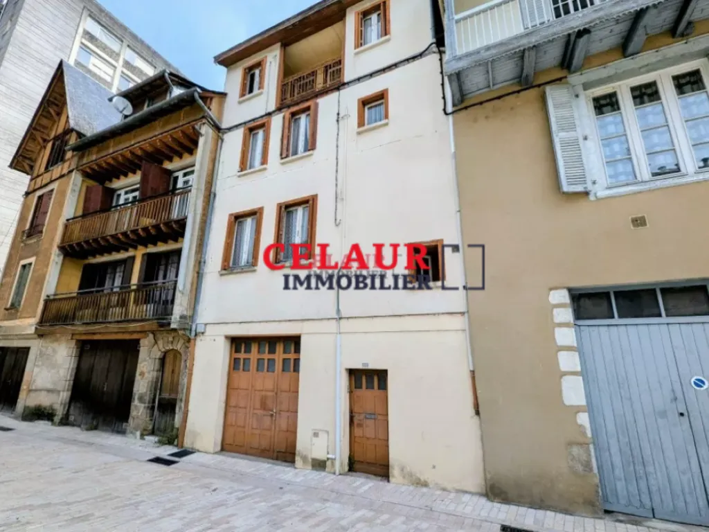 IMMEUBLE DE RAPPORT A RENOVER