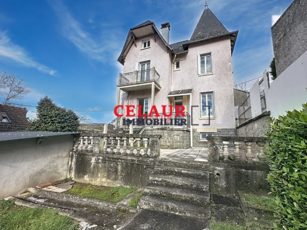 MAISON DE CARACT&Egrave;RE AVEC VUE