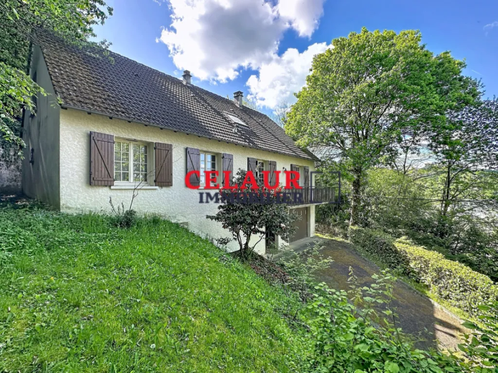 MAISON SPACIEUSE AVEC VUE IMPRENABLE