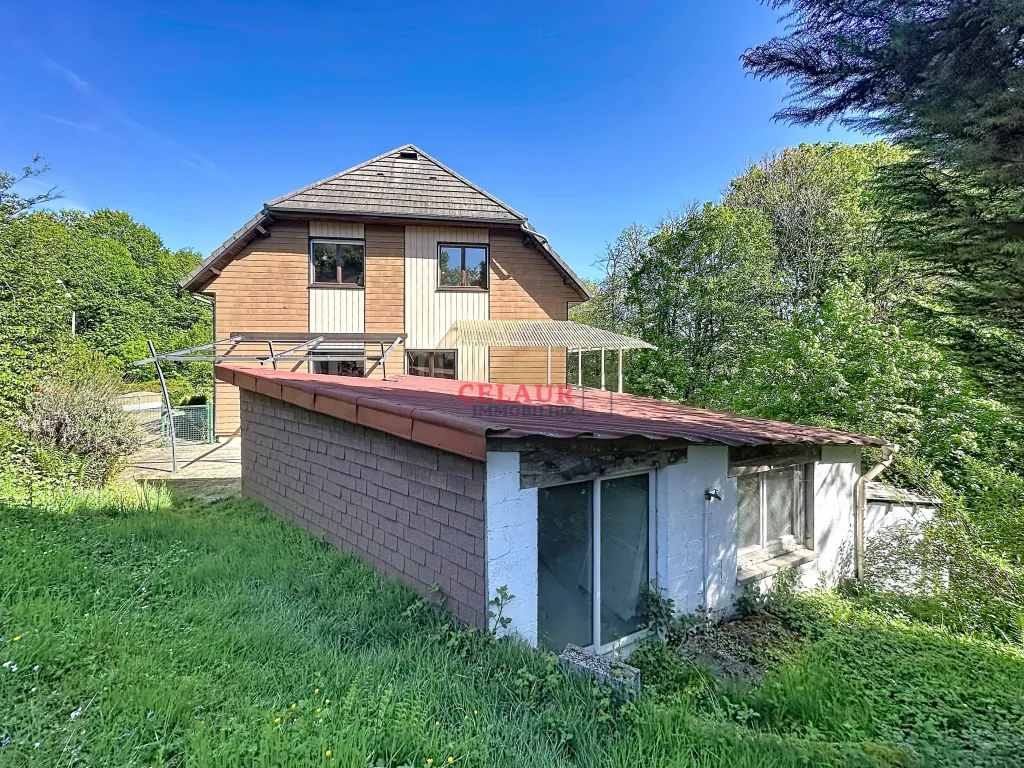 PROPRI&Eacute;T&Eacute; AVEC TERRAIN BOIS&Eacute; DE 1,5 HECTARE