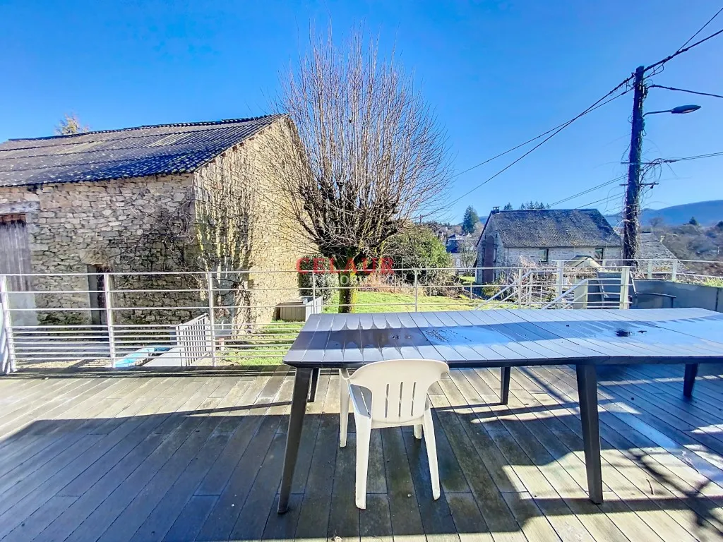 MAISON ENTIEREMENT RENOVEE