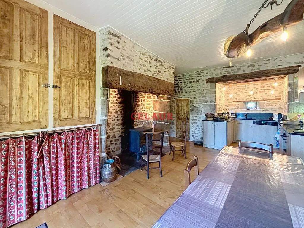 HISTORIC RESIDENCE WITH DOVECOTE, OUTBUILDING, SWIMMING POOL AND WOODED PARK