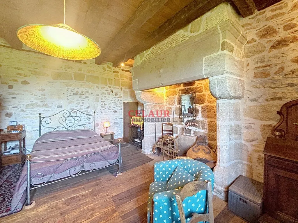 HISTORIC RESIDENCE WITH DOVECOTE, OUTBUILDING, SWIMMING POOL AND WOODED PARK