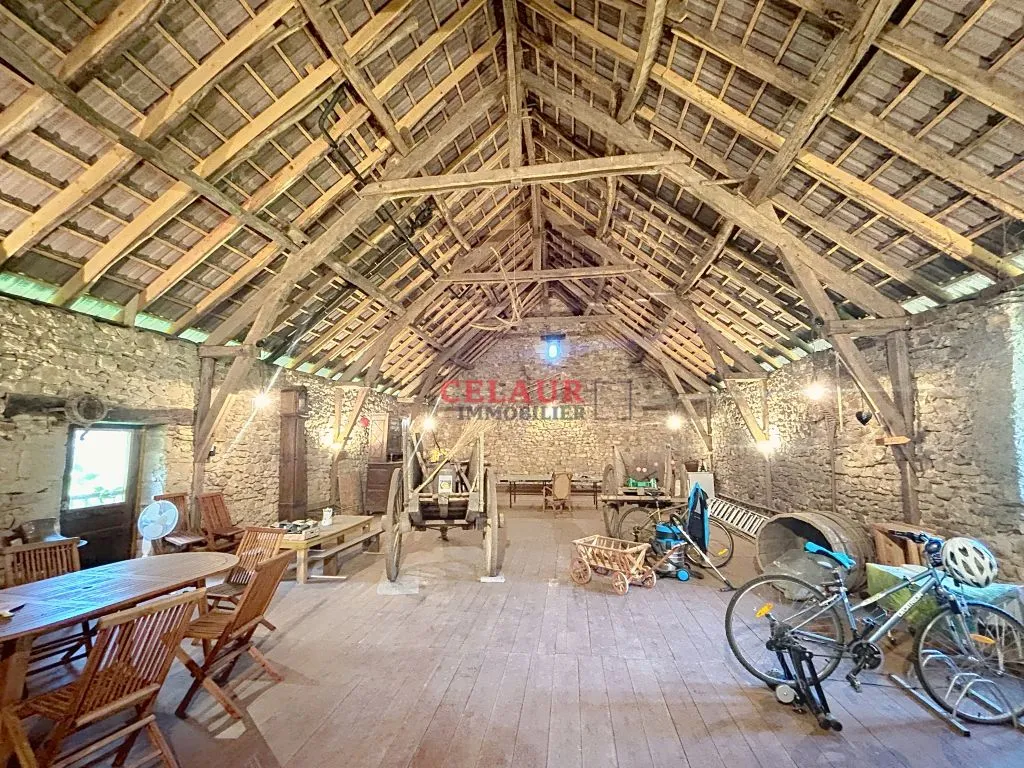 HISTORIC RESIDENCE WITH DOVECOTE, OUTBUILDING, SWIMMING POOL AND WOODED PARK