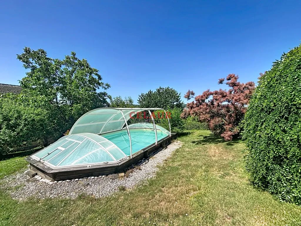 HISTORIC RESIDENCE WITH DOVECOTE, OUTBUILDING, SWIMMING POOL AND WOODED PARK