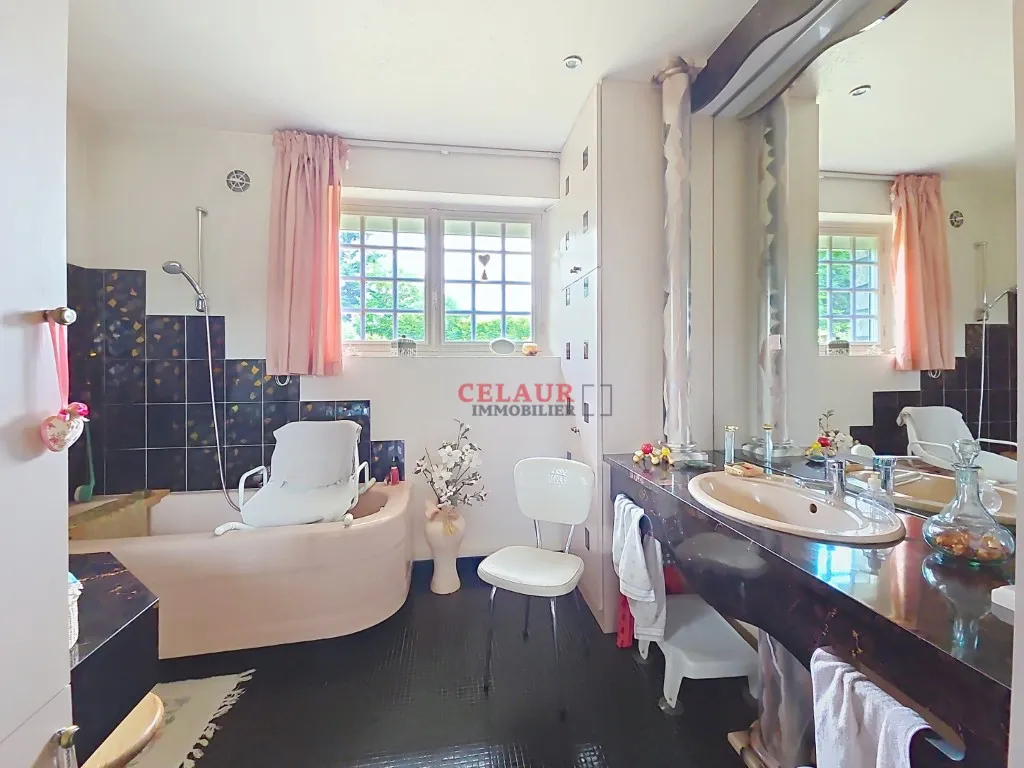SPACIEUSE MAISON FAMILIALE
