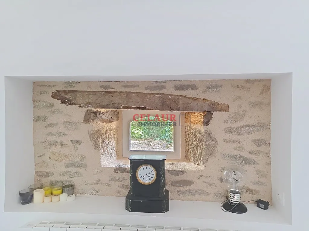 CHARMANTE MAISON EN PIERRE A MADRANGES