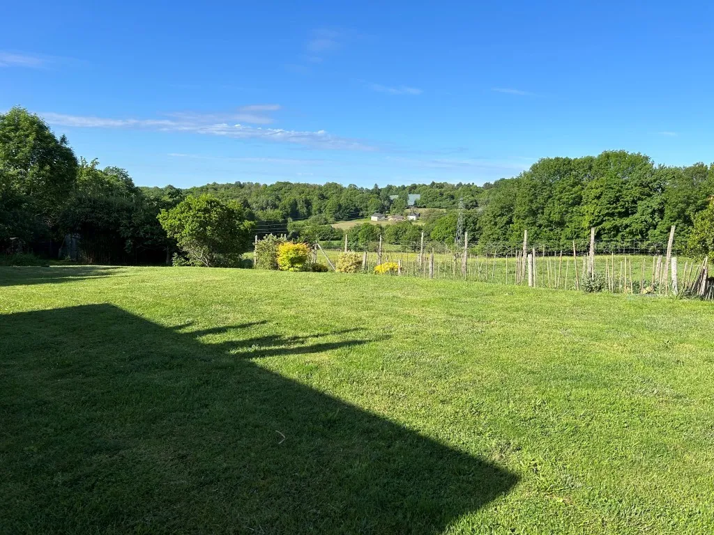 Grange am&eacute;nag&eacute;e et d&eacute;pendances