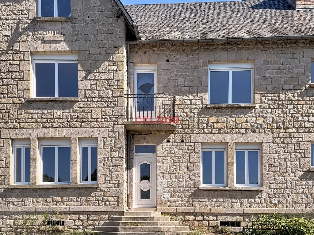 Ensemble immobilier en pierre