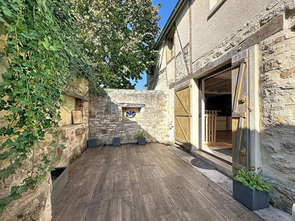 MAISON DE CARACTERE CARENNAC