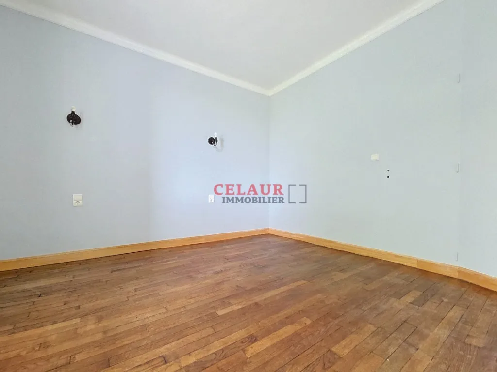 MAISON FAMILIALE &Agrave; SEILHAC